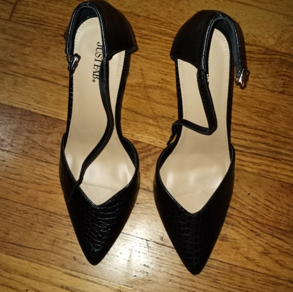 Black pointed toe heeled pimps sz 11 - Picture 3 of 4